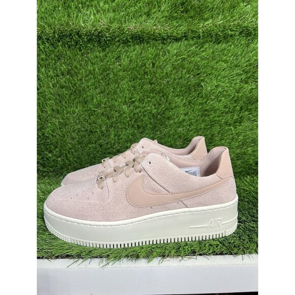 New Women’s Size 9.5 - Nike Air Force 1 Sage Low Particle Beige AR5339-201 - Picture 2 of 7
